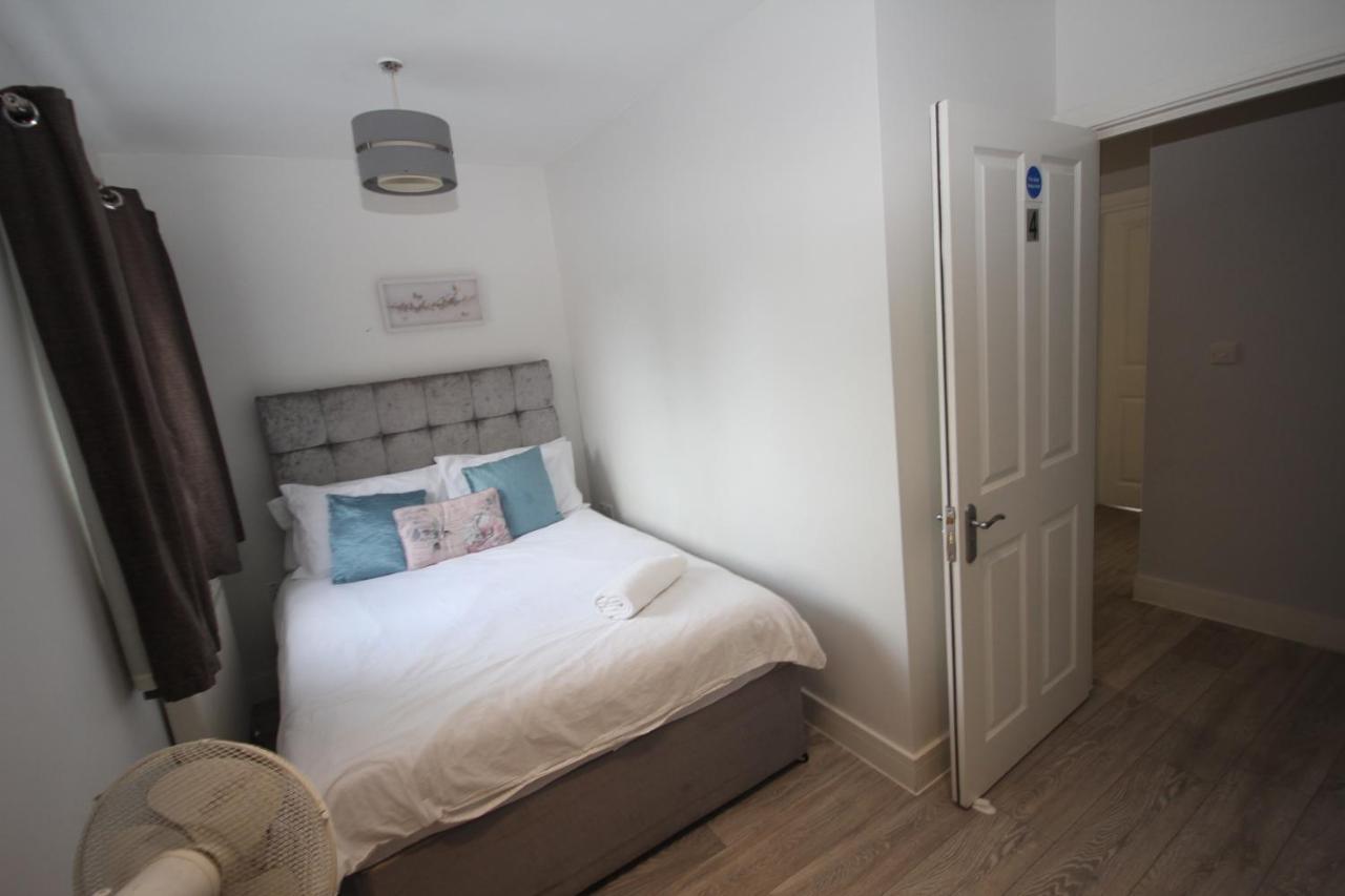 Lee'S House Villa Uxbridge Ngoại thất bức ảnh
